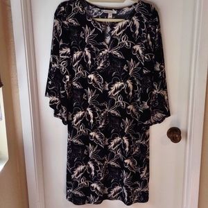 NWT Dana Buchman medium  beautiful floral dress